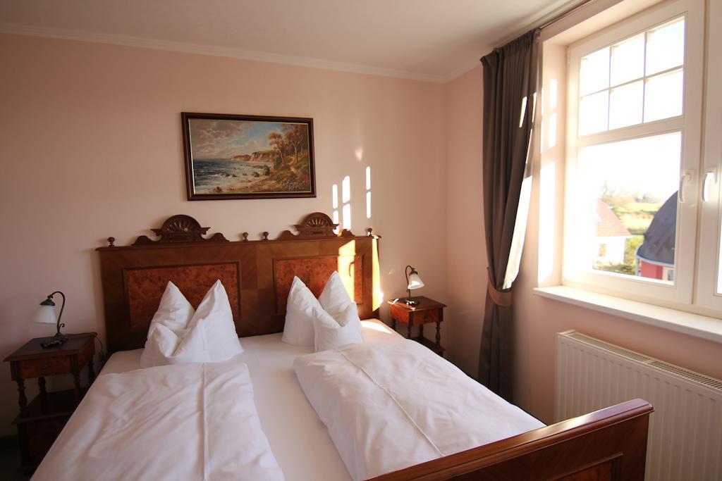 Hotel Zum Strandlaufer Ahrenshoop Pokój zdjęcie