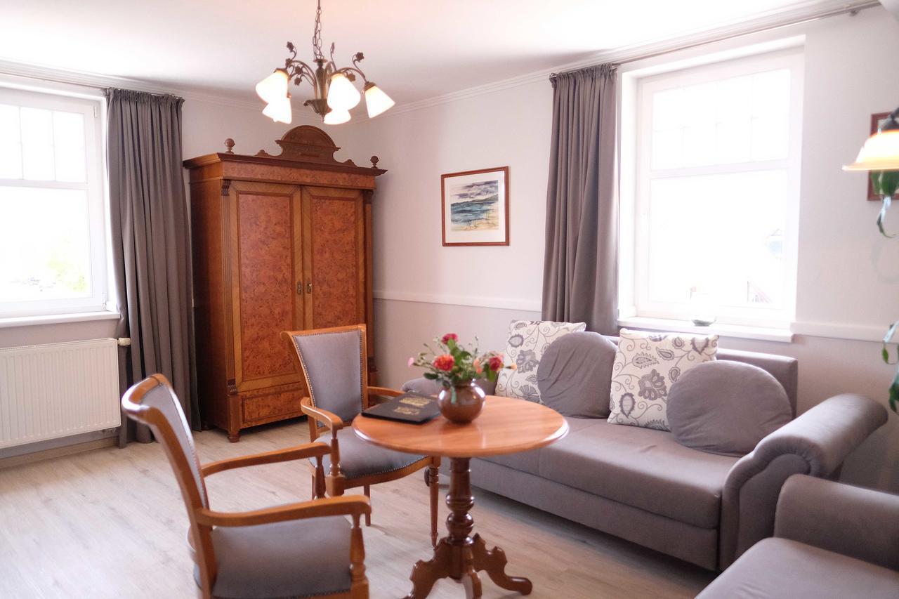 Hotel Zum Strandlaufer Ahrenshoop Zewnętrze zdjęcie